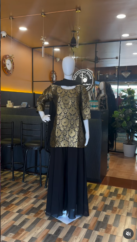 Gold damask kurta on mannequin